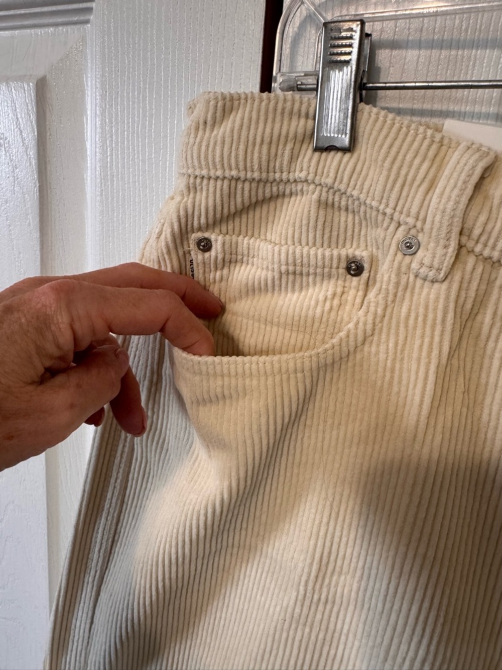 DL1961 Woman’s Cream Corduroy Pants Drue Straight Sz 32 - about US12/14 NWTS - Picture 3 of 10